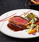 国産牛フィレ肉のパイ包み焼き