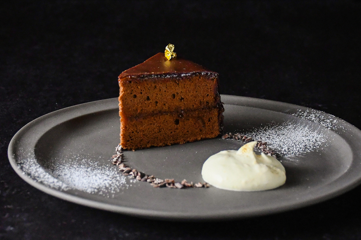 ブランデー香るザッハトルテ
